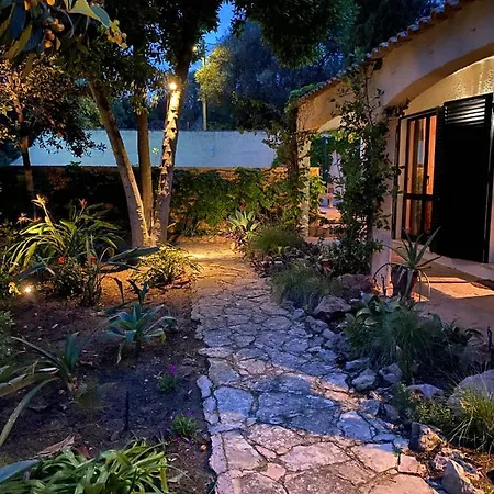 Casa Felix Loule